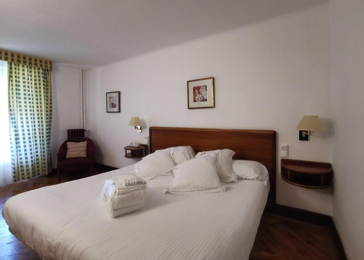 Hotel Adsera La Molina  Luaran gambar