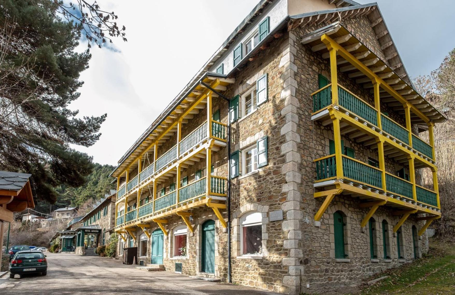 Hotel Adsera La Molina  Luaran gambar